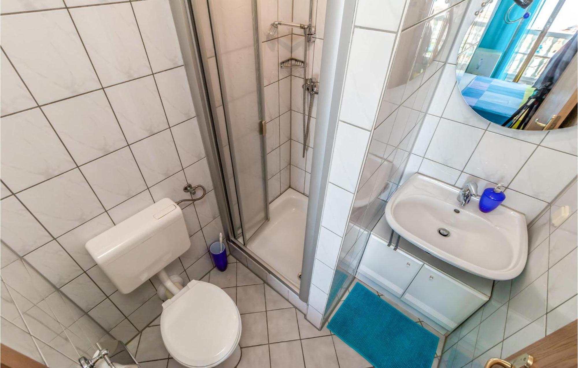 1 Bedroom Cozy Apartment In Crikvenica Exterior foto